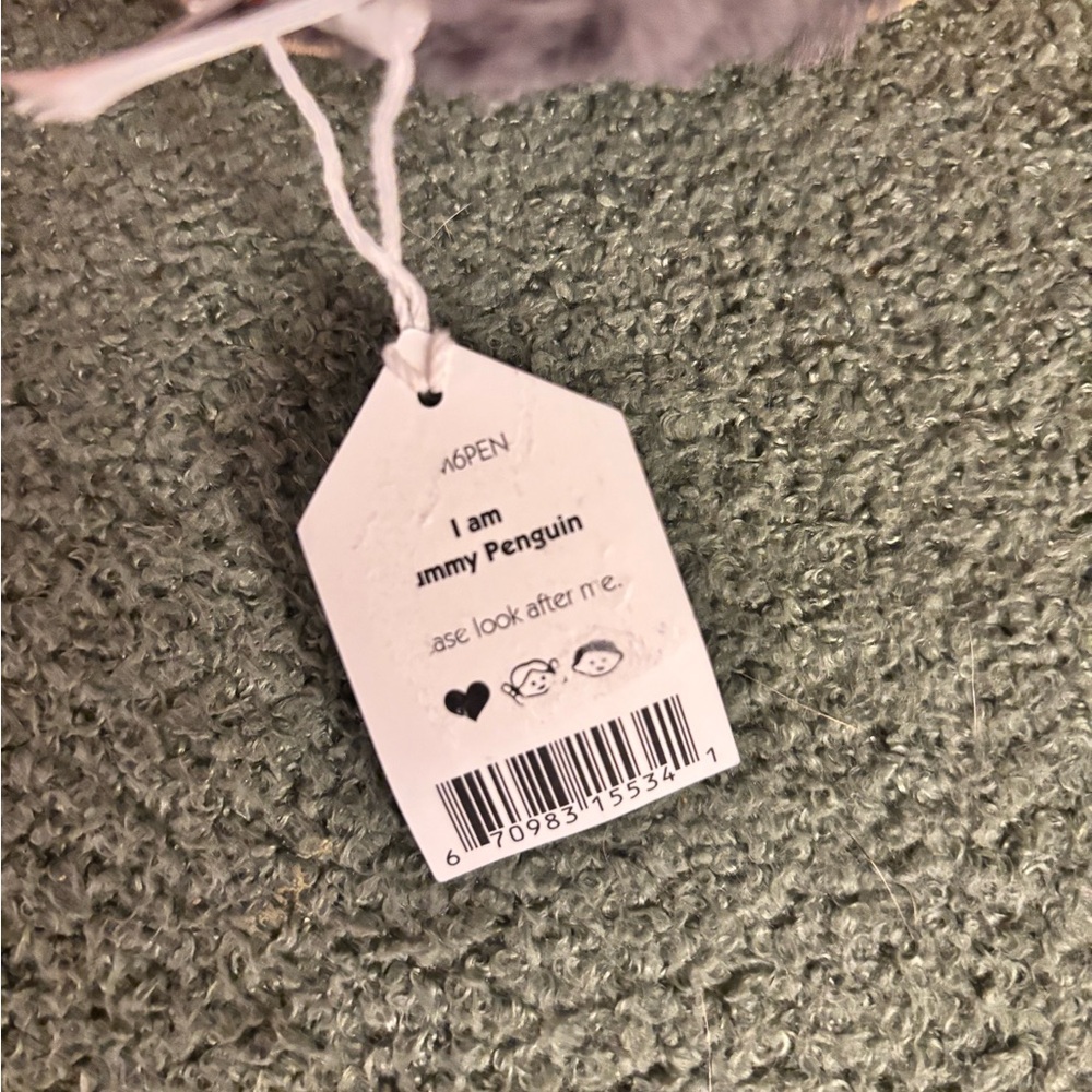 Jellycat Yummy Penguin Gray and White Penguin Plush brand new with tags - Picture 3 of 7